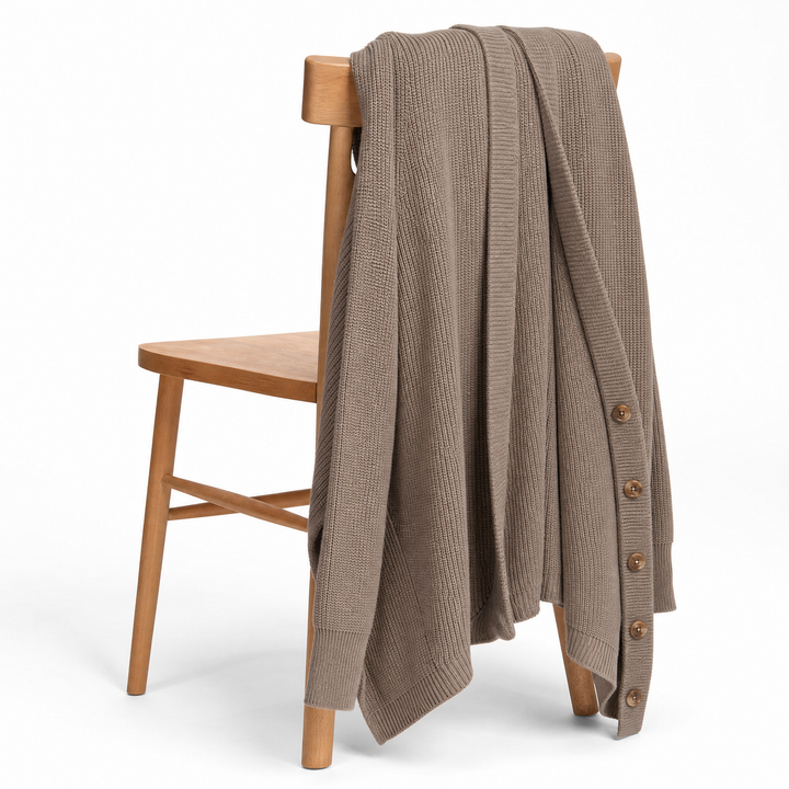 Mila cardigan - styled view