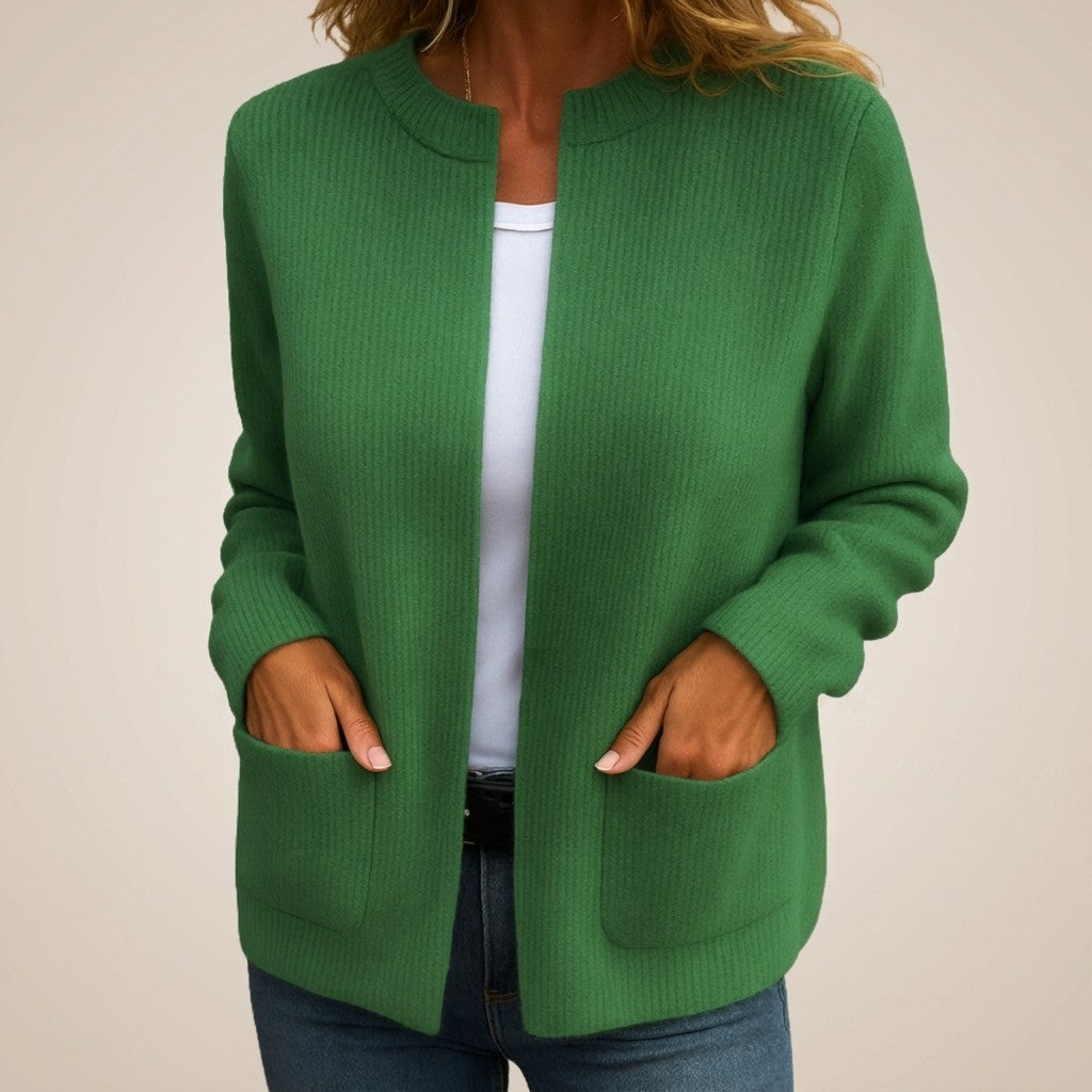 Cosy Knit Cardigan with Pockets for Women in green