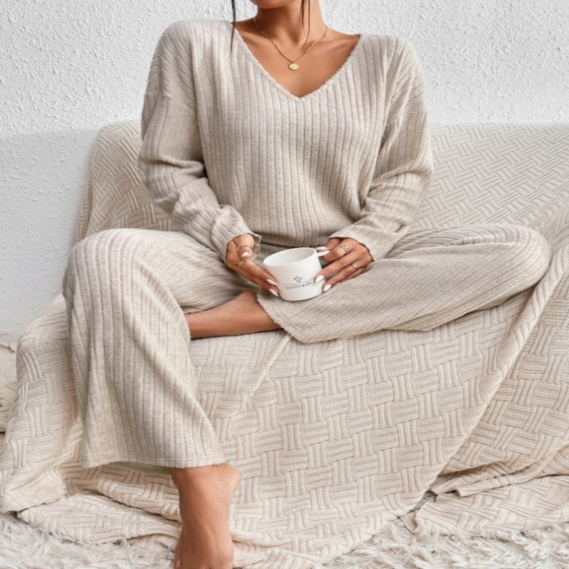 Ribbed Knit Loungewear Set with V Neck Jumper in cream
