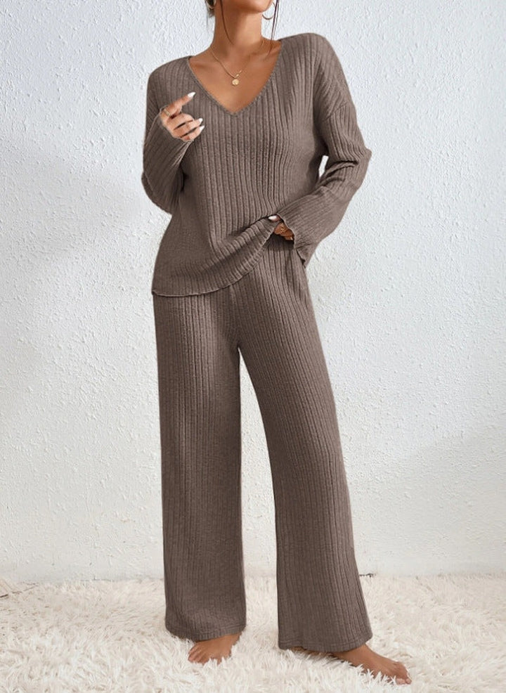 Ribbed Knit Loungewear Set with V Neck Jumper