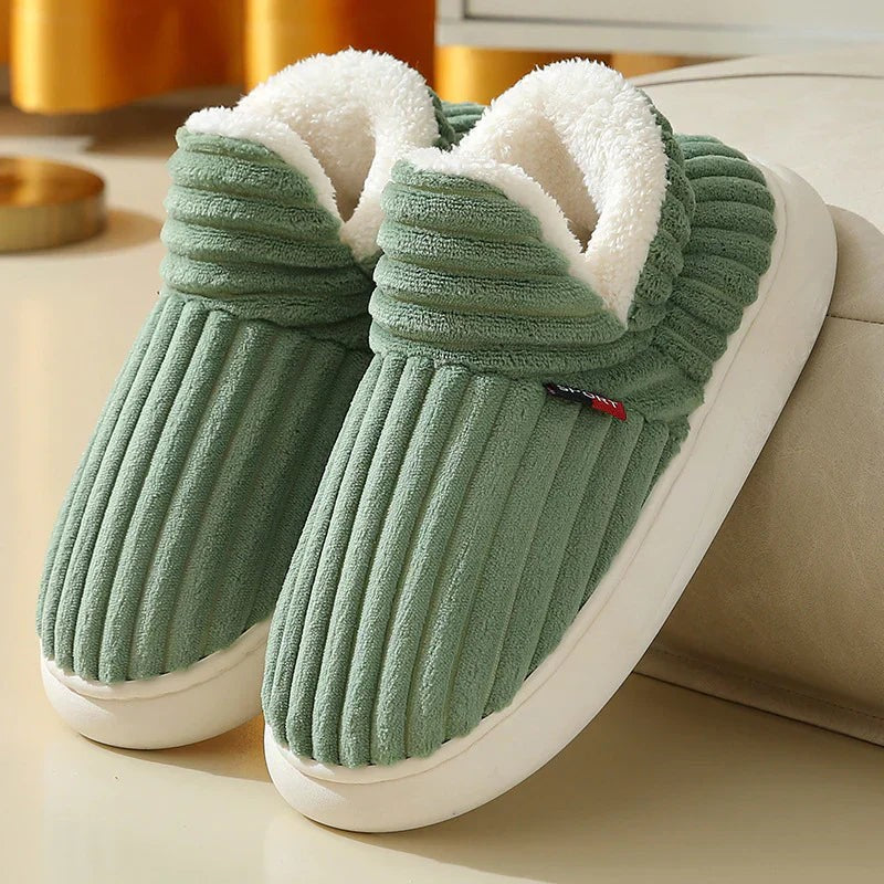 Cosy Slippers with Ergonomic Footbed in green