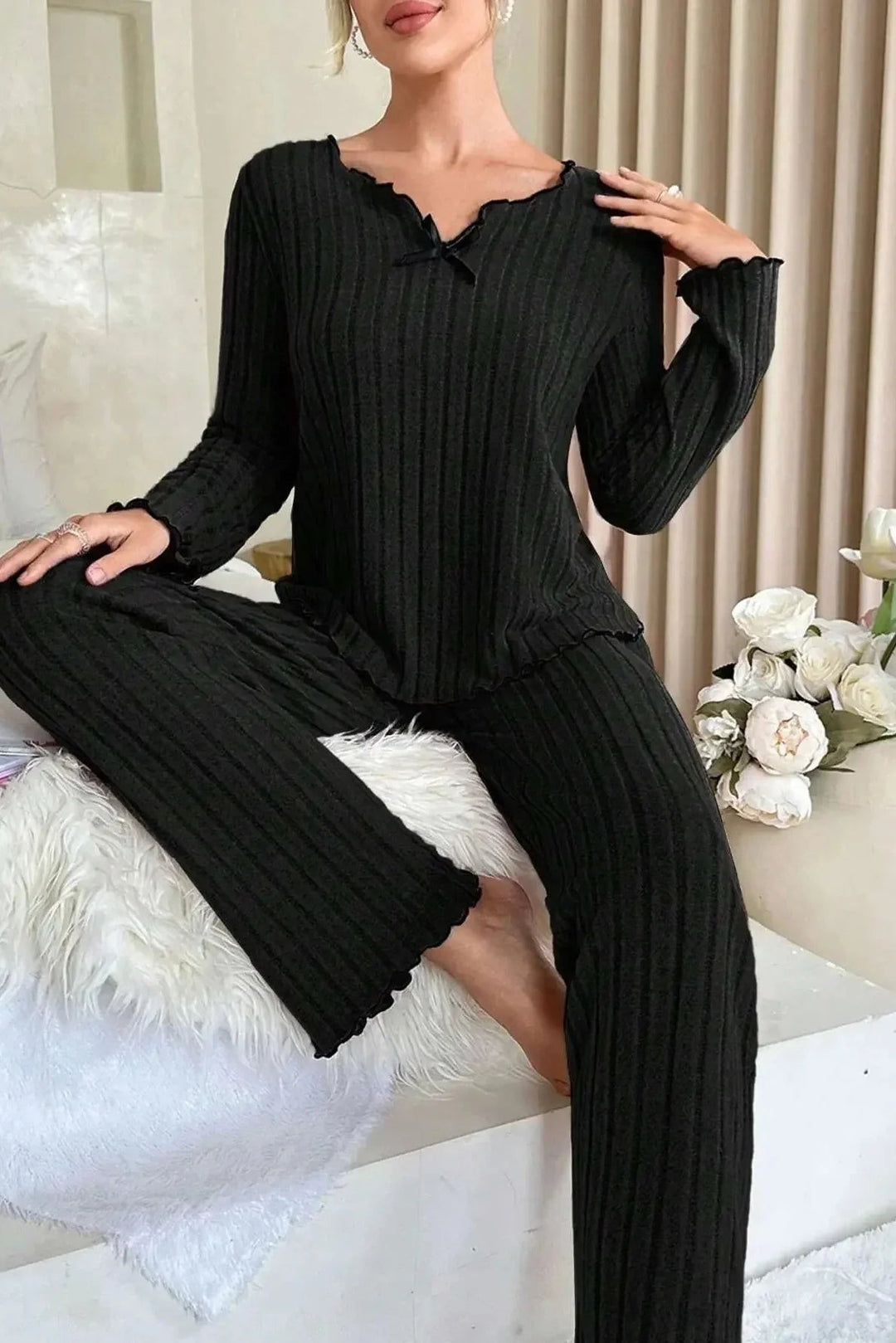 Ribbed Knit Pyjamas with Lettuce Edge